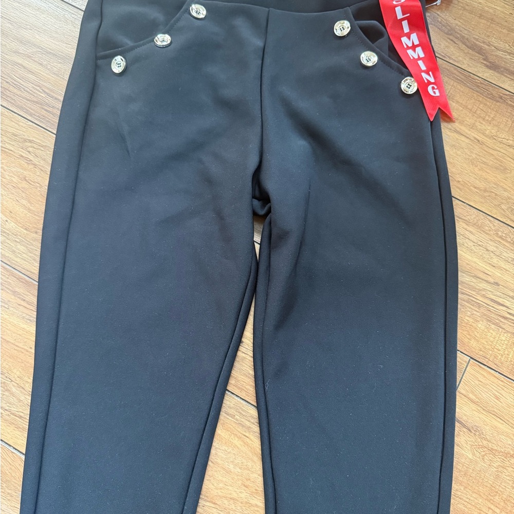 Modish Maze Black Pantsuit with Tailored Fit